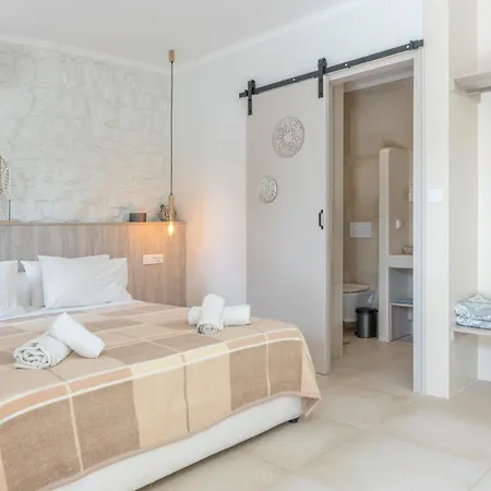 Ilias Voula Κάλυμνος