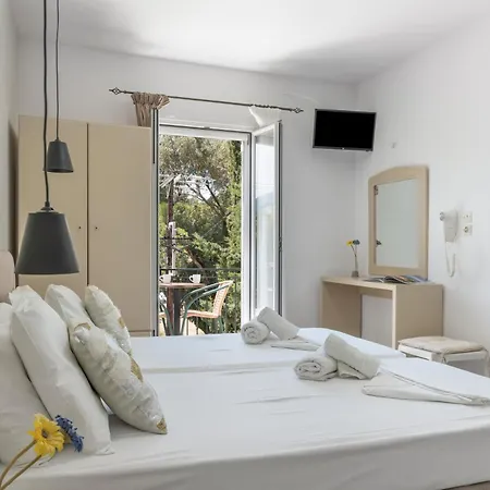 Ilias Voula Apartment