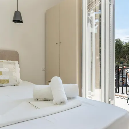 Ilias Voula Apartment