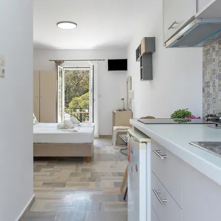 Ilias Voula Apartment *