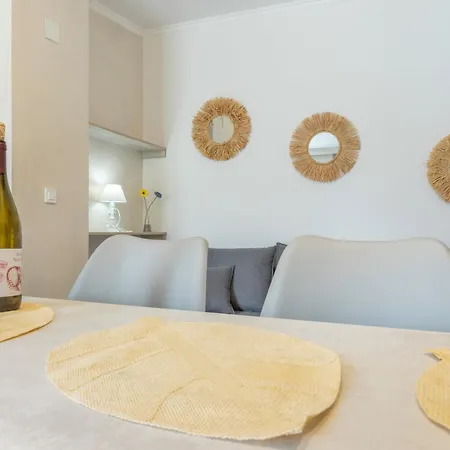 Apartment Ilias Voula *