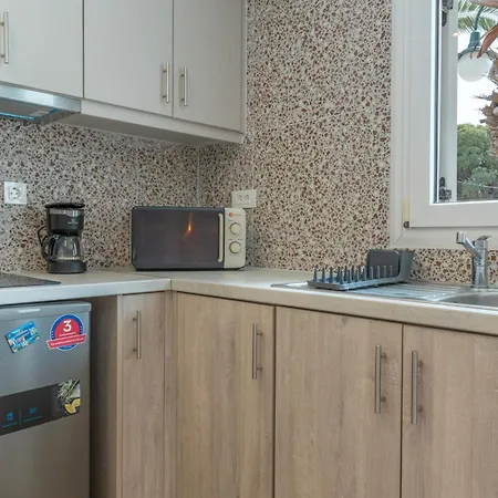 아파트 Ilias Voula *