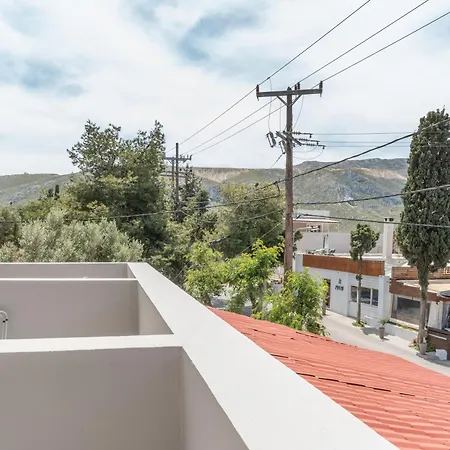 Ilias Voula Apartment