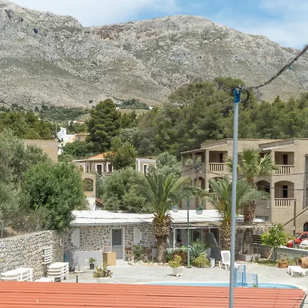 Apartament Ilias Voula *