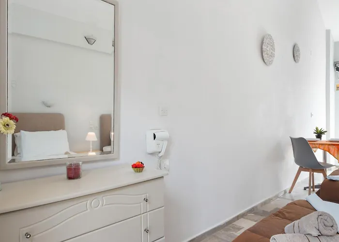 Ilias Voula Apartament *