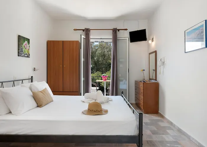 Ilias Voula Apartament *